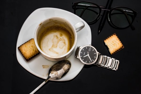 Zeit für Kaffee hängt mit der Insulinwirkung zusammen