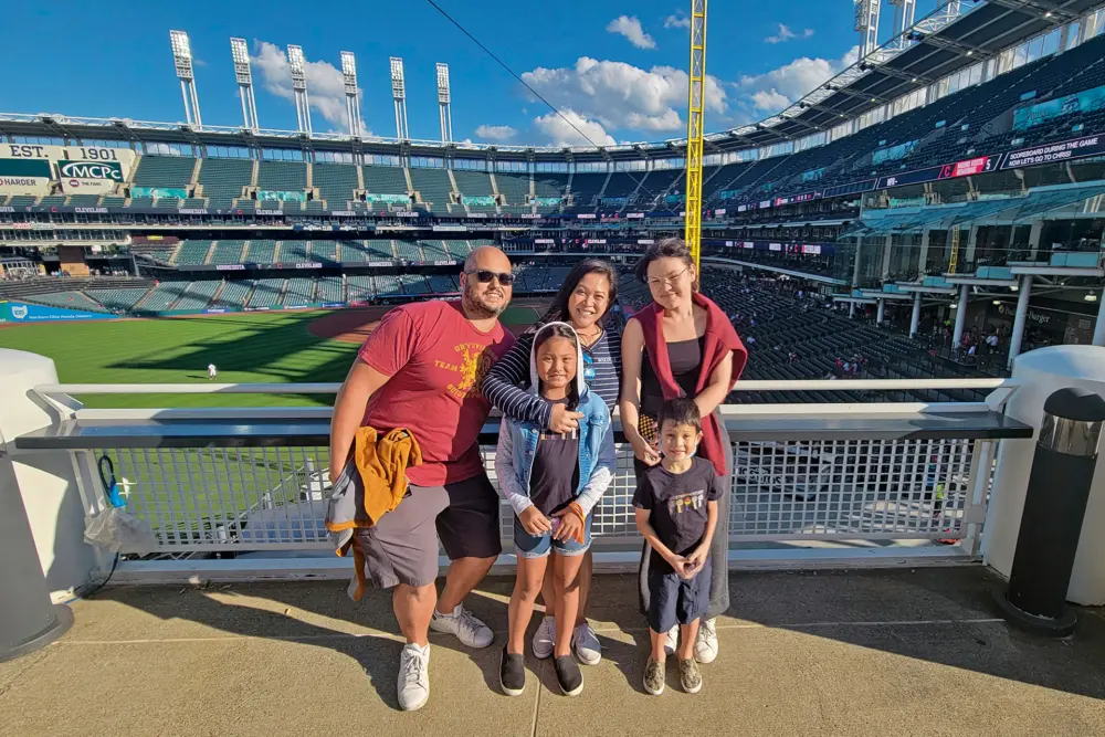 Meine Gasteltern waren sehr sportbegeistert und gemeinsam waren wir bei vielen Sportevents, auf diesem Bild bei einem Baseball-Spiel. Leider hat unser Team immer verloren… | Foto: privat