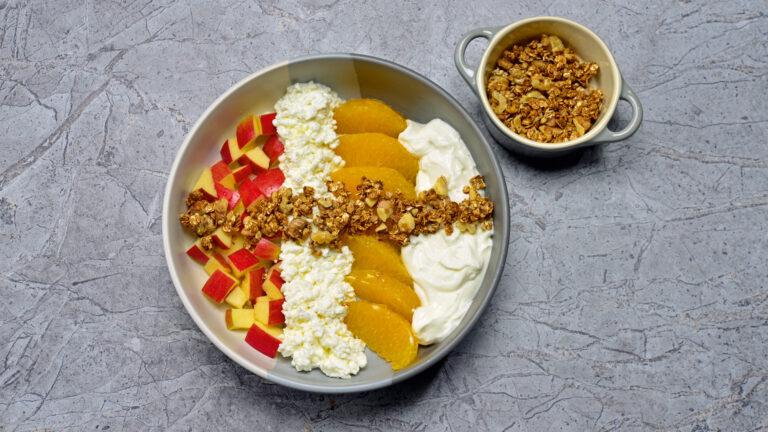 Rezept für Bowl mit Orangen und Knusper-Hafer