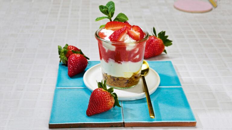 Rezept für Erdbeer-Tiramisu | Foto: MedTriX/Bernhard und Gabi Kölsch