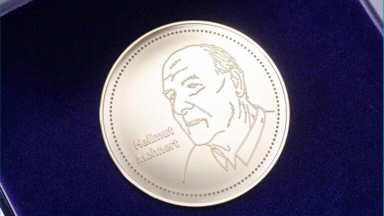 50 Jahre und mehr leben mit Typ-1-Diabetes: Jetzt bewerben für die Mehnert-Medaille 2025 | Foto: diabetesDE/Deckbar