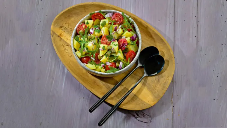 Rezept für Kartoffelsalat mit Rucola | Foto: MedTriX/Bernhard und Gabi Kölsch