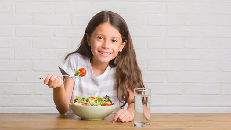 Sorgen vor Nährstoffmangel: Mein Kind isst kein Fleisch mehr … | Foto: Krankenimages.com – stock.adobe.com