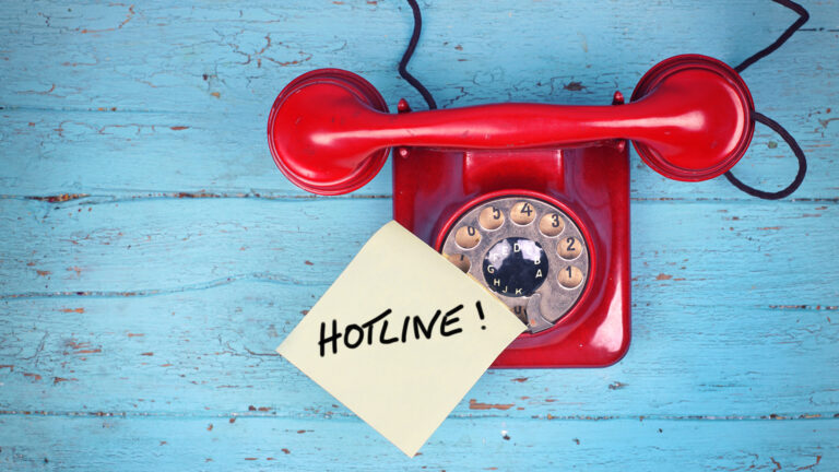 Breaking News: Notfall-Info-Hotline für Kinder mit Typ-1-Diabetes | Foto: Jenny Sturm – stock.adobe.com