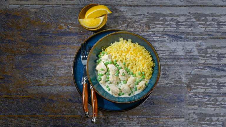 Rezept für Hühnerfrikassee mit Zitronen-Reis | Foto: MedTriX / Bernhard und Gabi Kölsch