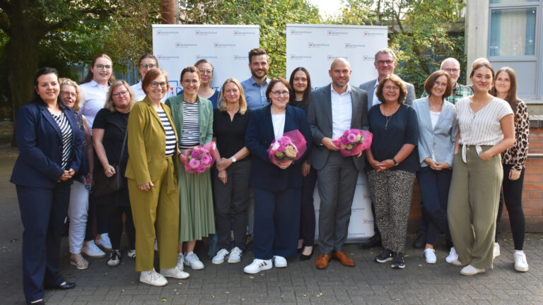 Dialog mit der Politik beim Paritätischen in Hannover: bessere Perspektiven für gemeinnützige Arbeit | Foto: DNI