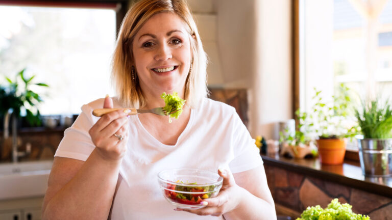 Ernährungs-Alternativen: Viele Wege führen zum Wunschgewicht | Foto: Halfpoint – stock.adobe.com