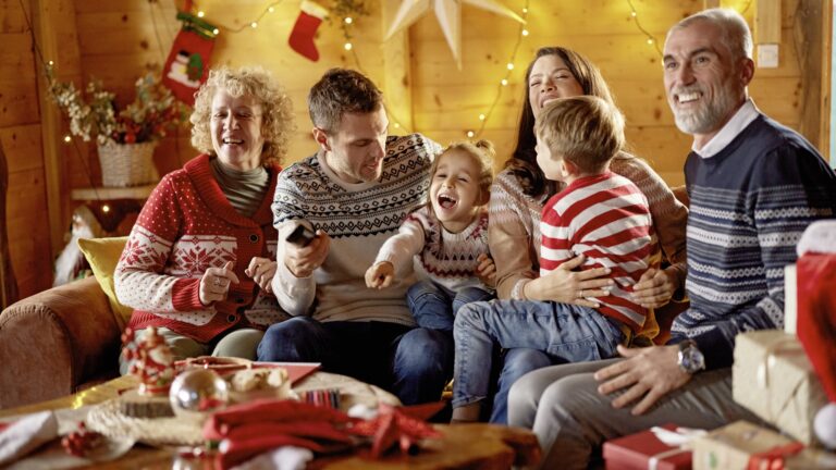 Rückblick des DDB auf das Jahr 2025: Besonders Kinder und Familien im Blick | Foto: skynesher - gettyimages