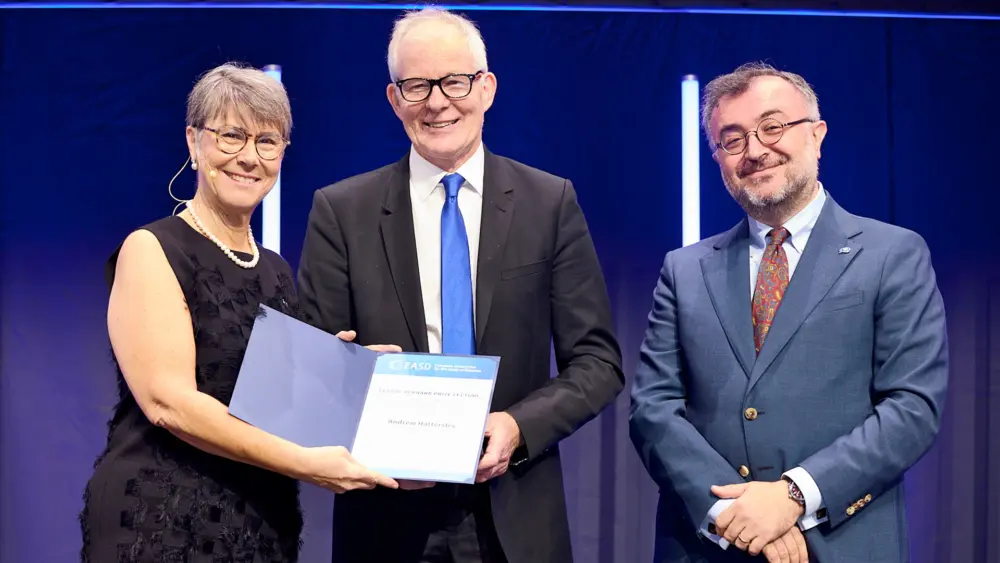 Prof. Dr. Andrew Hattersley (Mitte) wurde mit dem Claude-Bernard-Preis geehrt.