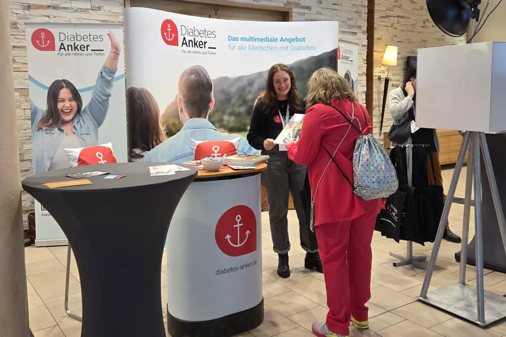 Das Diabetes-Anker-Team (hier Janina) war auch gut gelaunt vor Ort. | Fotos: K. Kraatz/MedTriX