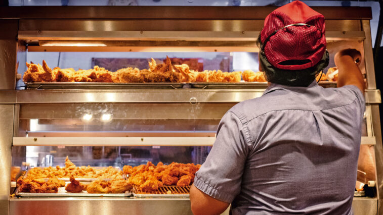 US-Ernährungspyramide: Mehr Schein als Sein? | Foto: Seika – stock.adobe.com