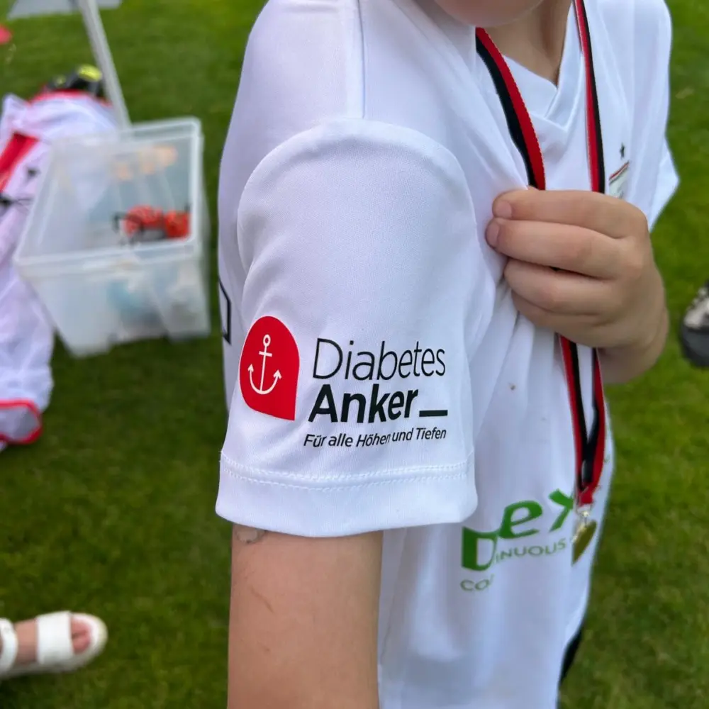 Der Diabetes-Anker ist Medienpartner der Diabetes-Camps der Fußballfabrik und unterstützt auch darüber hinaus das Projekt.  | Fotos: Fußballfabrik