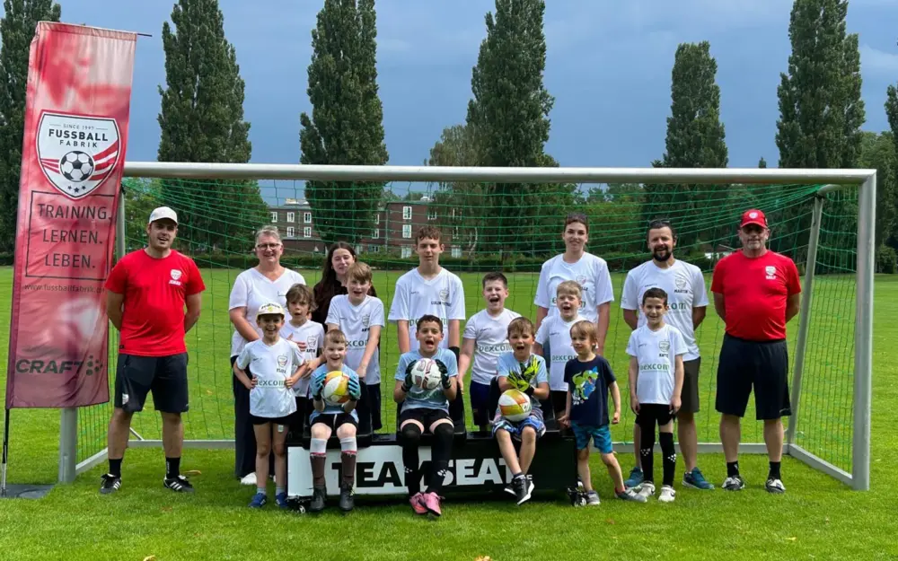 Der Diabetes-Anker ist Medienpartner der Diabetes-Camps der Fußballfabrik und unterstützt auch darüber hinaus das Projekt.  | Fotos: Fußballfabrik