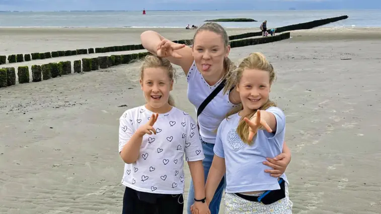 Prader-Willi-Syndrom und Typ-1-Diabetes: So meistert Annas und Ellas Familie den Alltag | Foto: privat