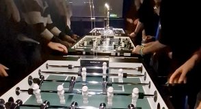 Feiern, vernetzen, kickern in Berlin: Von Glitzer bis Pokal – so lebendig war der Weltdiabetestag 2025 | Foto: Jennifer Sanchez