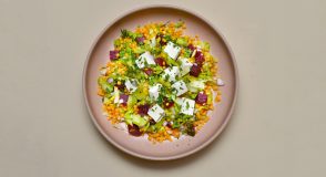 Rezept für Endiviensalat mit roten Linsen | Foto: MedTriX/Bernhard und Gabi Kölsch