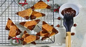 Rezept für Mini-Nussecken | Foto: MedTriX / Bernhard und Gabi Kölsch
