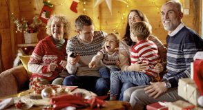 Rückblick des DDB auf das Jahr 2025: Besonders Kinder und Familien im Blick | Foto: skynesher - gettyimages