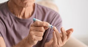 Testosteron-Mangel und Typ-2-Diabetes: Männer mit Typ-2-Diabetes sollten ihren Testosteron-Wert kennen | Foto: Africa Studio – stock.adobe.com